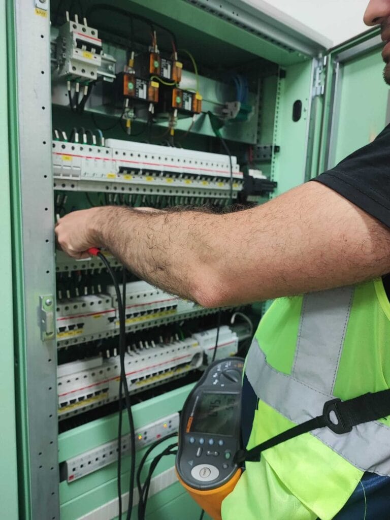 AVM içi elektrik pano ölçümü